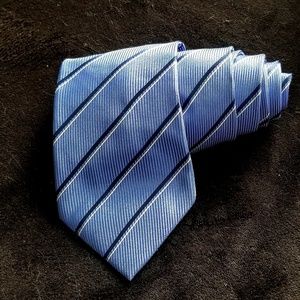 Donald Trump Signature Collection Striped Tie